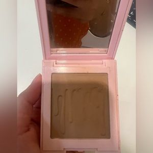 kylie cosmetics bronzer